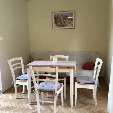 Csillagkert Vendeghaz Διαμέρισμα *